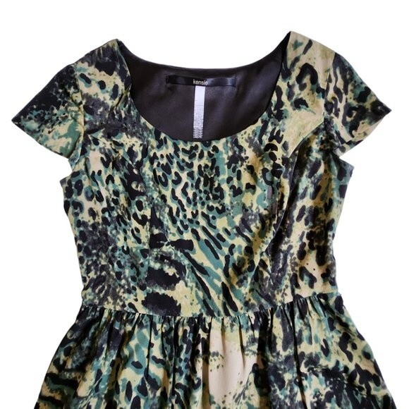 Kensie Green Black Animal Print Cap Sleeve Fit & Flare Mini Dress Sz S - Picture 3 of 12